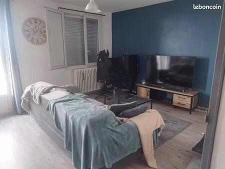 appartement t2 meublé de 57 m2