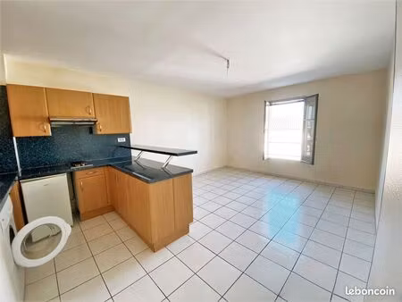location appartement t2 39 5m2