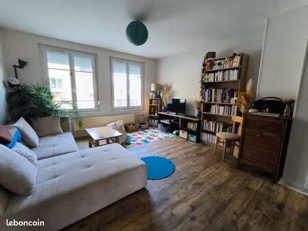 appartement t3 rénové et lumineux