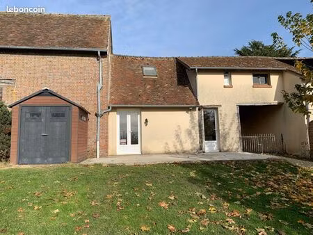 appartement t2 duplex  terrasse  parking  proche évreux et ba 105