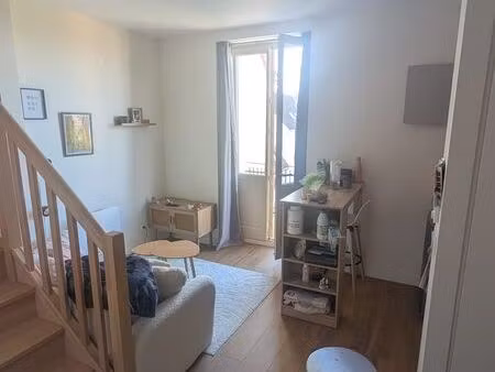 appartement duplex 30 mètres carrés avec meubles