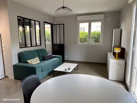 t1 bis 36m2 meublé avec extérieur 37m2