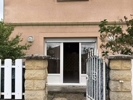 location appartement 3 pièces 58m² les billaux 33500