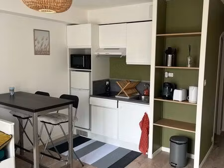 studio à la chaume septembre - juin
