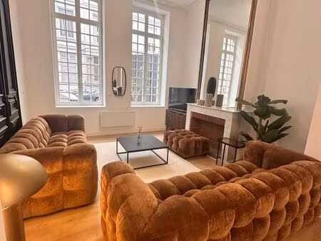 appartement 13 pièces 320 m²