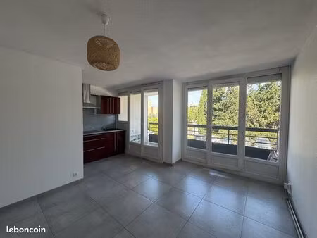appartement t1 avec balcon