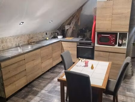 appartement f2 70 m2 électricité et eau compris