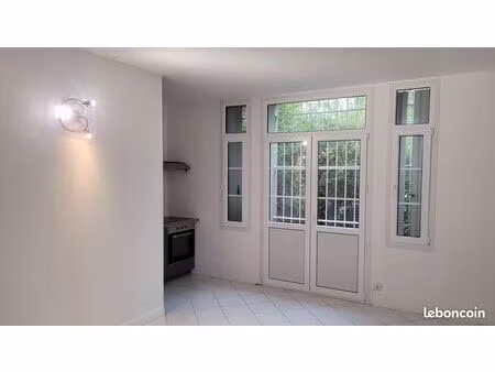 studio meublé villeune les sablons