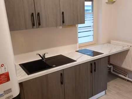 appartement très lumineux  f2 bis d’environ 60m2