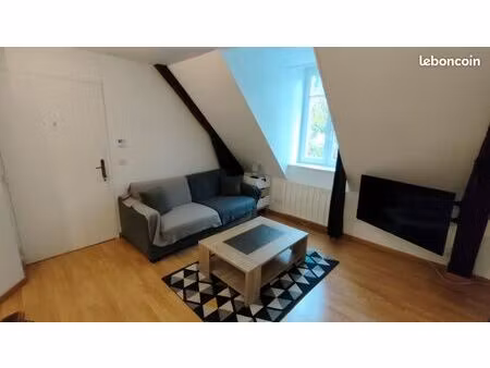 beau studio meublé centre ville
