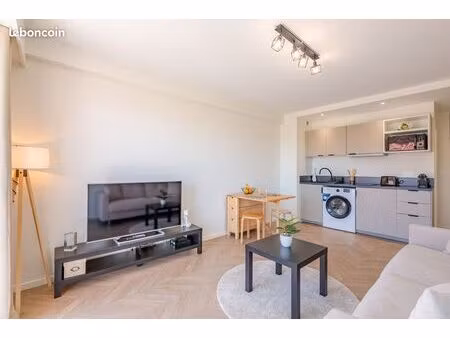 superbe studio au coeur golfe-juan
