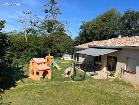 loue maison à usage professionnel mam ou local de santé
