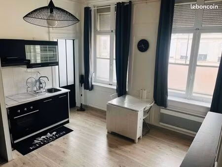 studio lumineux