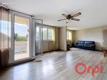 appartement 4 pièces 106 m²