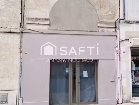 vente commerce 2 pièces 110 m² cognac (16100)