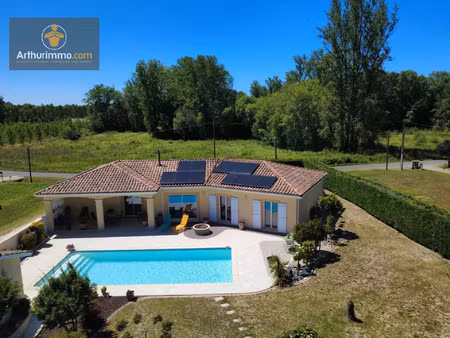 vente maison 5 pièces 115 m2 à casteljaloux