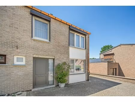 huis te koop in houthalen-helchteren met 3 slaapkamers
