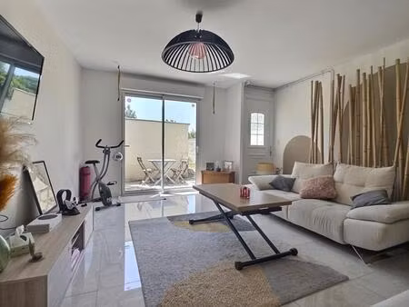 maison prahecq 3 pièce(s) 594 m2
