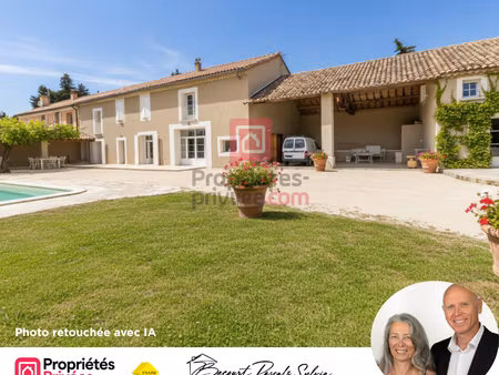 jonquières - propriété d'exception avec 3 habitations indépendantes