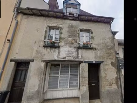 vitré 35500 - centre-ville- 4 chambres - jardin -163500 euros hai