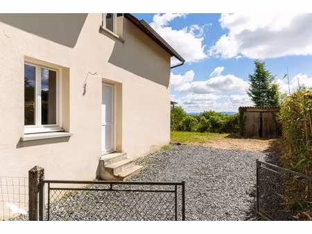 vente maison 4 pièces 73 m² uzerche (19140)