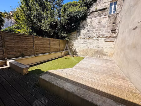 vente appartement 3 pièces  79.00m²  saintes