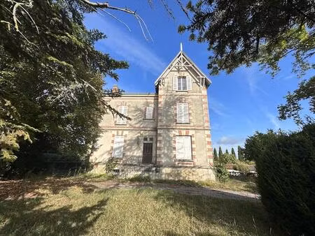 belle maison style bourgeoise - 223m2 avec jardin et garage