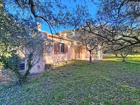 maison a vendre au pied du luberon a robion