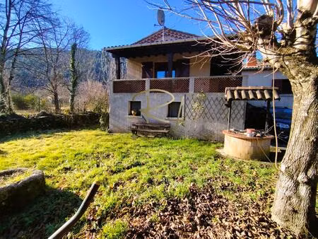 a vendre maison de 75m2 au calme peyremale