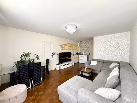vente appartement 4 pièces 81 m² bourg-lès-valence (26500)