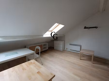 studio - pirmil