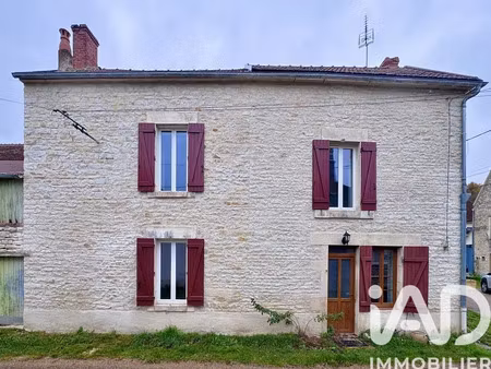 maison de village à lucy-sur-cure (89270)