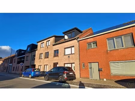 volledig gerenoveerd appartement op wandelafstand van het centrum!