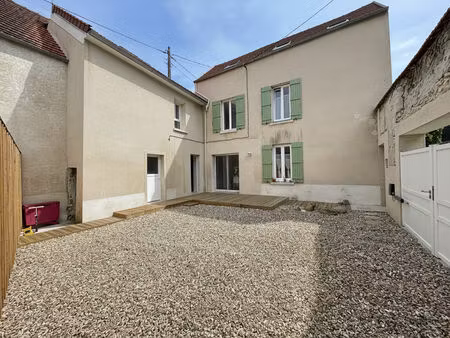 vente maison 5 pièces  146.00m²  guernes
