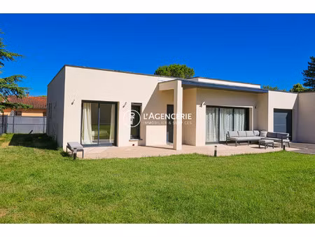 maison t5 neuve à puygouzon