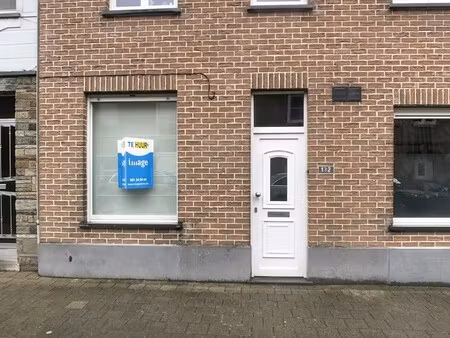 volledig gerenoveerde woning vlakbij centrum en winkels