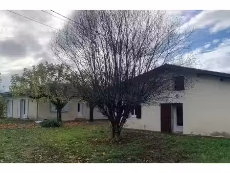 maison traditionnelle de 111 m2 avec maison indépendante de 48 m2  grand terrain ...