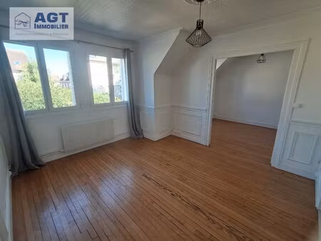 location appartement 3 pièces 62m² beauvais 60000