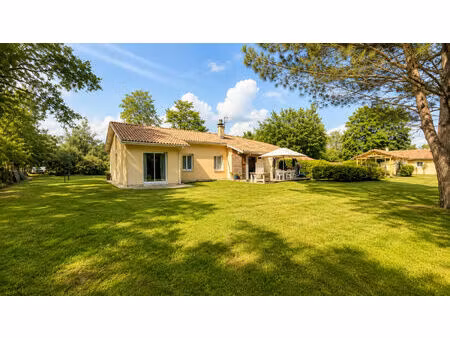vente maison 6 pièces  155.00m²  saint