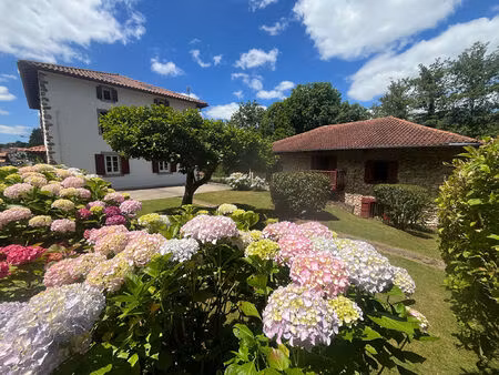 vente maison 15 pièces  718.67m²  louhossoa