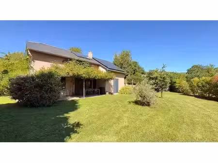 vente maison clairvaux-d'aveyron 12330 - - surface privée