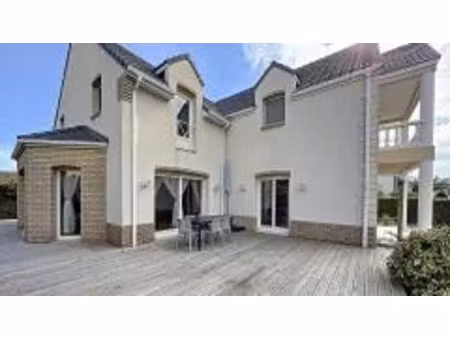 vente maison 9 pièces 280 m² à longuenesse (62219)  342 999 €