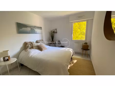 location appartement 4 pièces 89 m² à nîmes (30000)