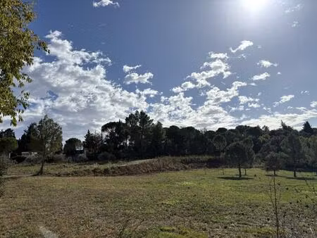 vente terrain 400 m² nîmes (30900)