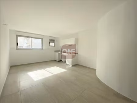 appartement à louer 2 pièces à montferrier-sur-lez