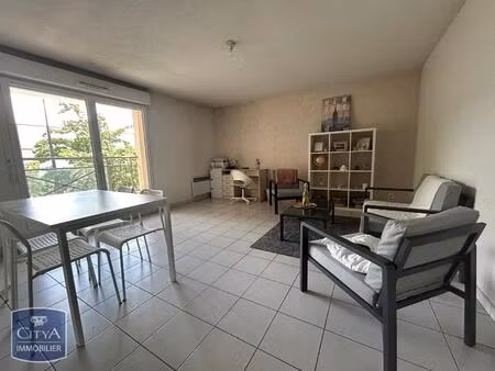 location appartement 2 pièces 47m² alencon 61000