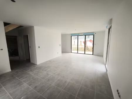 maison récente 85 m2 habitables 3 chambres garage