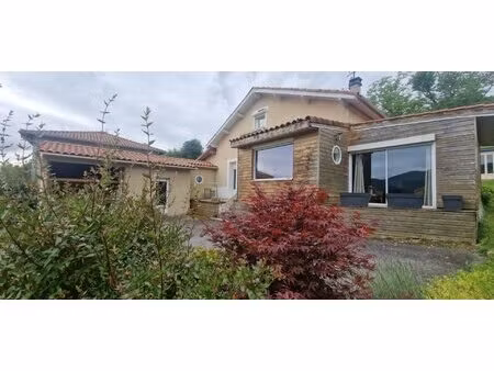 boussens proche maison de 130 m² avec gite et dépendance sur 980 m² de terrain clos