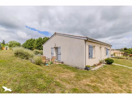 vente maison 4 pièces 80 m² petit-palais-et-cornemps (33570)