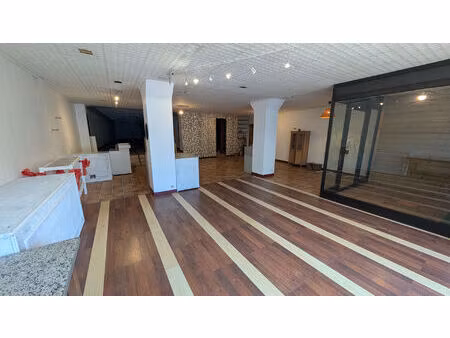 immeuble mont de marsan 560 m2